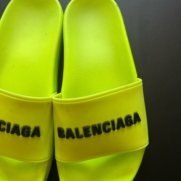 Balenciaga slide - Picture 3 of 12